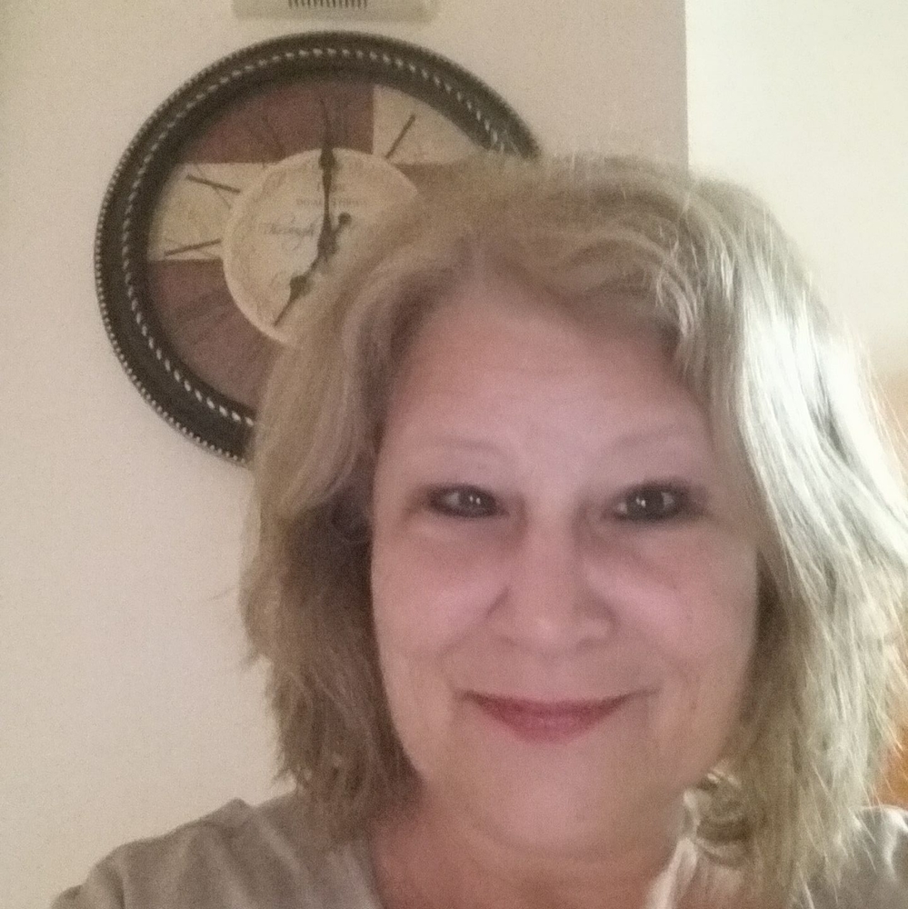Meet your Posher, Sandy